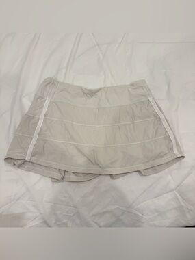 Lululemon Pace Rival Skirt White Size 8 Running Tennis Golf Athletic Skort Prep